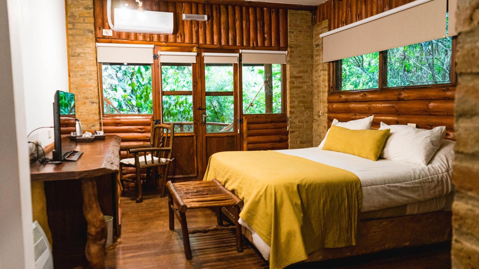 La Aldea De La Selva Lodge Puerto Iguazu Luaran gambar
