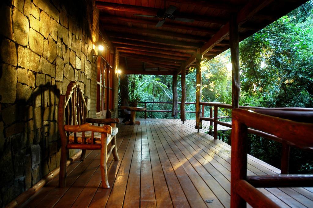La Aldea De La Selva Lodge Puerto Iguazu Luaran gambar